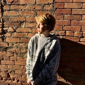 Meet your Posher, Bradley